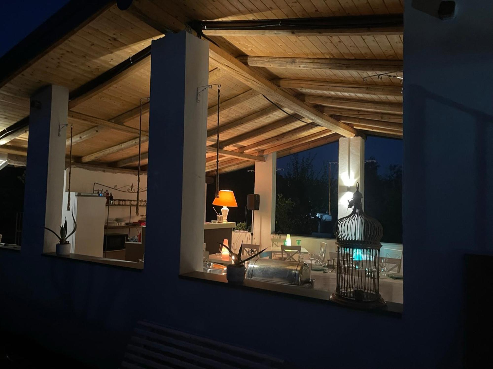 Etna Petit Relais Bed & Breakfast Nicolosi Bagian luar foto