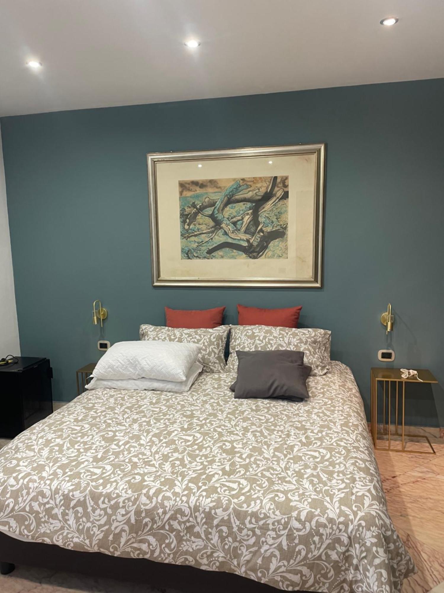 Etna Petit Relais Bed & Breakfast Nicolosi Bagian luar foto