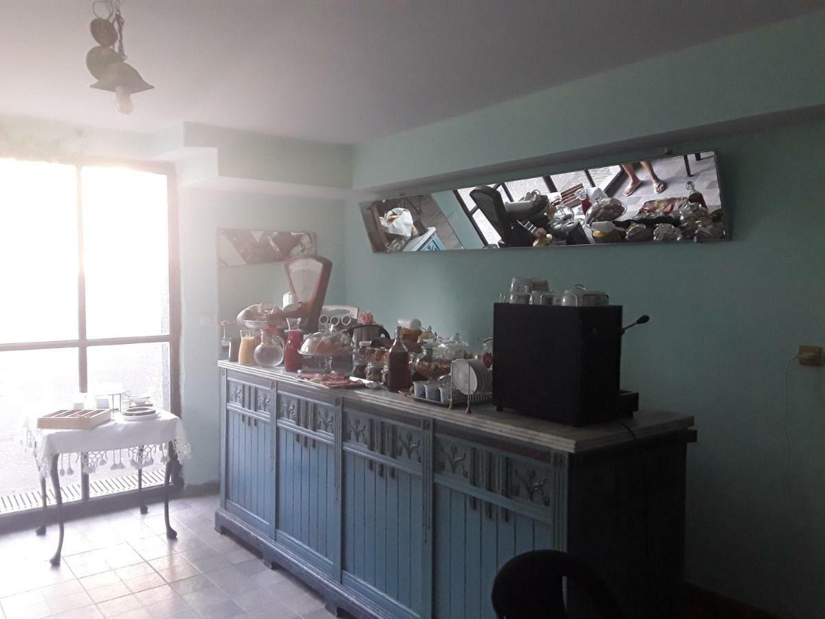 Etna Petit Relais Bed & Breakfast Nicolosi Bagian luar foto